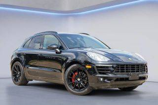 2015 Porsche Macan S AWD photo