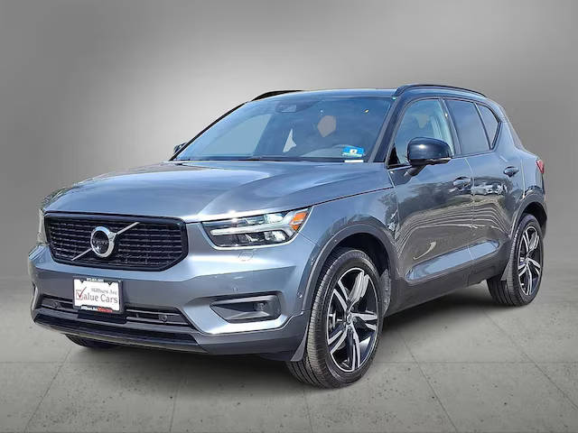 2019 Volvo XC40 R-Design AWD photo
