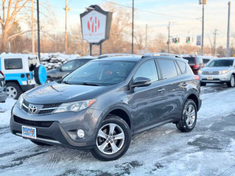 2015 Toyota RAV4 XLE AWD photo