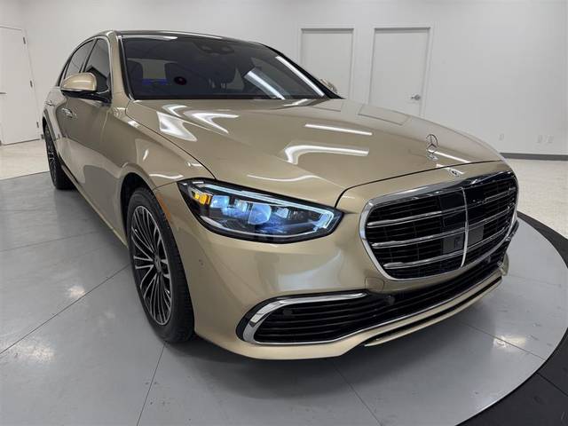 2022 Mercedes-Benz S-Class S 580 AWD photo