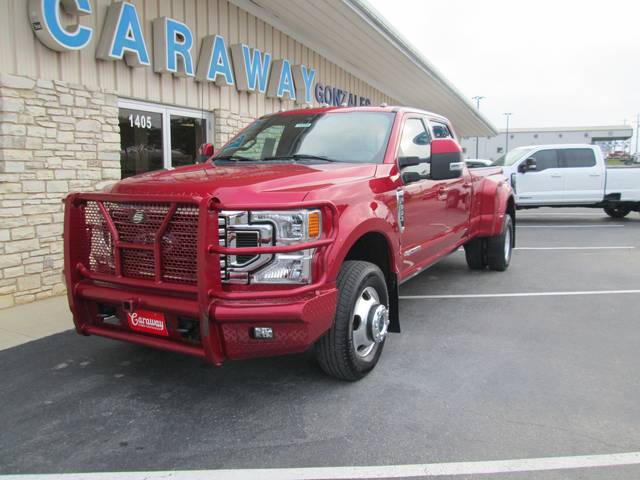 2022 Ford F-350 Super Duty LARIAT 4WD photo