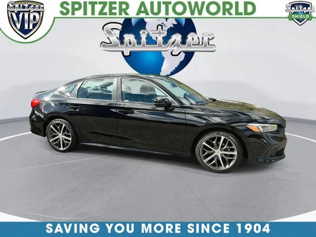 2022 Honda Civic Touring FWD photo