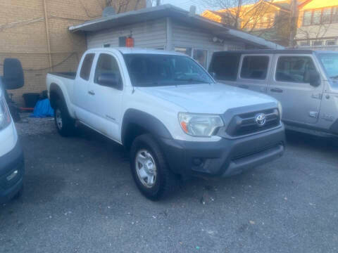 2015 Toyota Tacoma 4WD photo