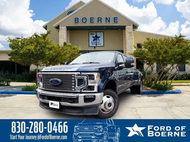 2020 Ford F-350 Super Duty LARIAT 4WD photo