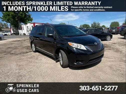 2017 Toyota Sienna XLE AWD photo