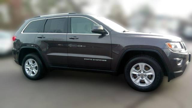 2015 Jeep Grand Cherokee Laredo 4WD photo