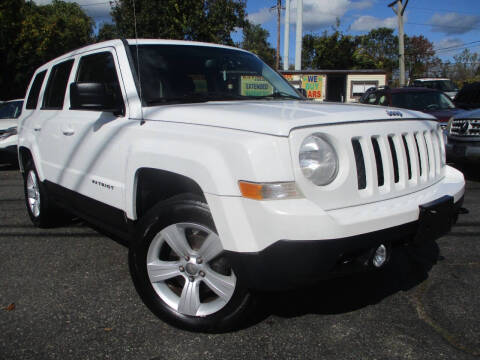 2015 Jeep Patriot Latitude 4WD photo