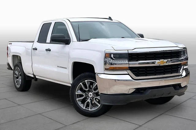 2018 Chevrolet Silverado 1500 LS 4WD photo