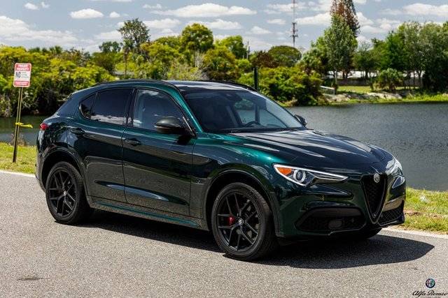 2021 Alfa Romeo Stelvio Ti AWD photo