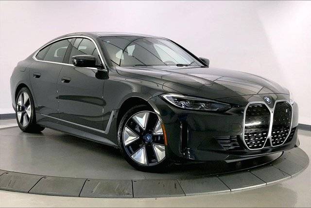2023 BMW i4 eDrive40 RWD photo