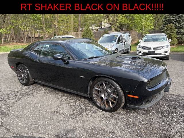 2016 Dodge Challenger R/T Shaker RWD photo