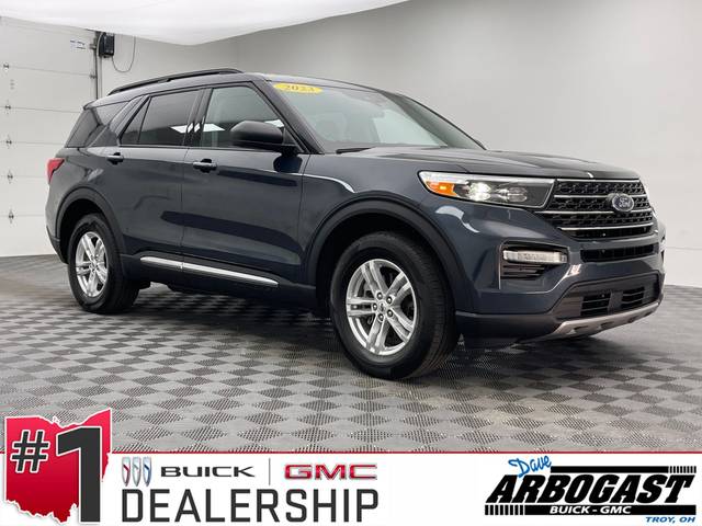 2023 Ford Explorer XLT 4WD photo