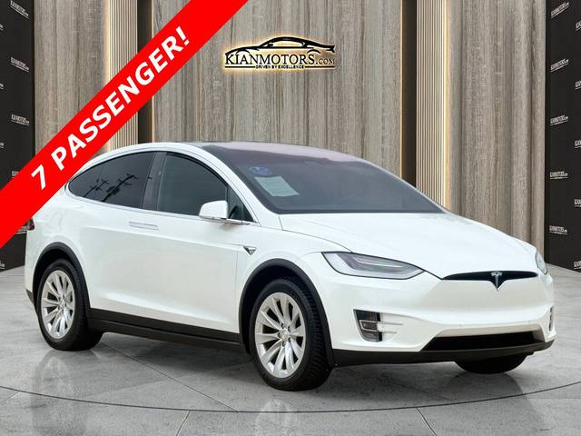 2020 Tesla Model X Long Range Plus AWD photo