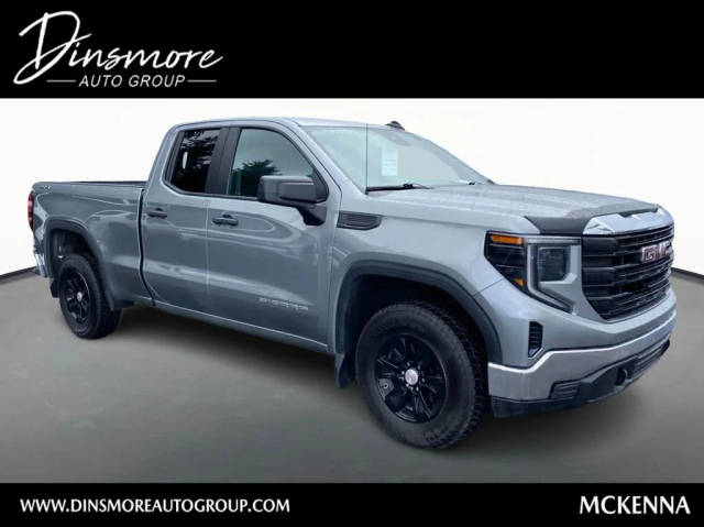 2023 GMC Sierra 1500 Pro 4WD photo