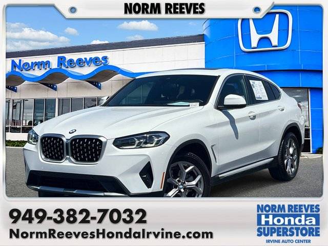 2023 BMW X4 xDrive30i AWD photo