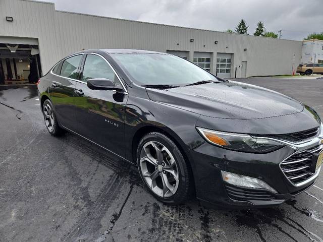 2023 Chevrolet Malibu LT FWD photo