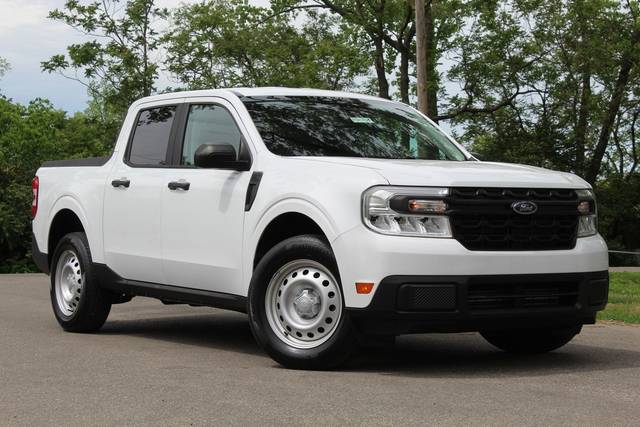 2022 Ford Maverick XL FWD photo