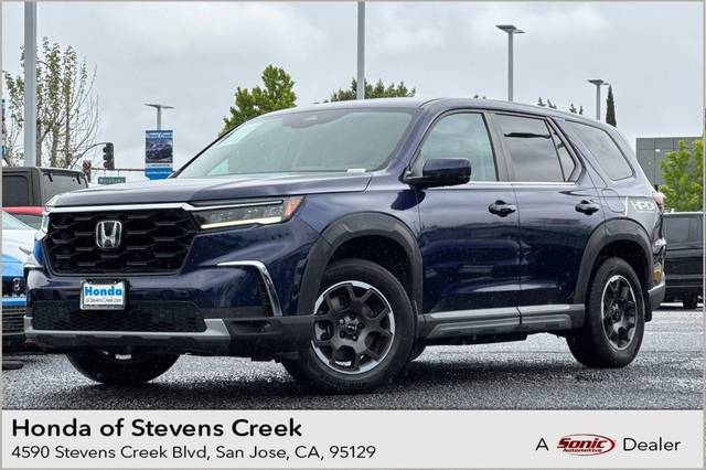 2023 Honda Pilot EX-L 8 Passenger FWD photo