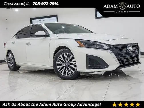 2023 Nissan Altima 2.5 SV FWD photo