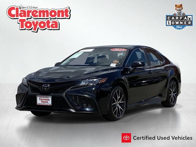 2023 Toyota Camry SE FWD photo