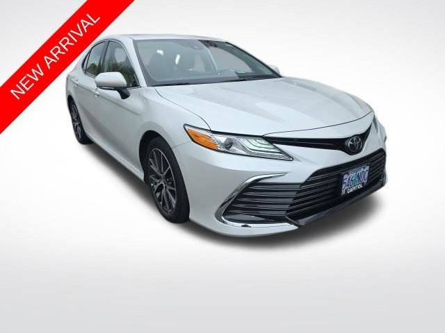 2022 Toyota Camry XLE AWD photo