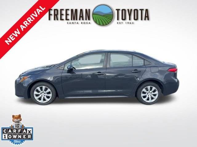 2023 Toyota Corolla LE FWD photo