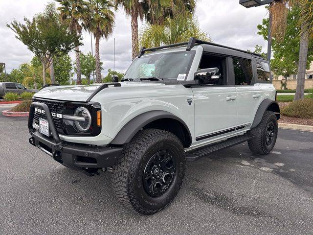 2021 Ford Bronco 4 Door First Edition 4WD photo