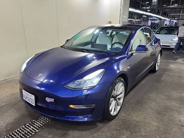 2019 Tesla Model 3 Long Range AWD photo