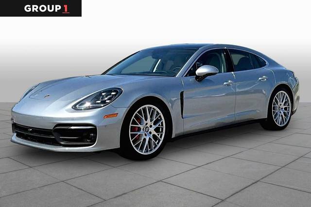 2022 Porsche Panamera 4S AWD photo