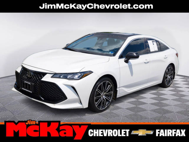 2019 Toyota Avalon XLE FWD photo