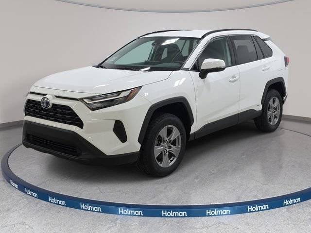 2022 Toyota RAV4 Hybrid XLE AWD photo