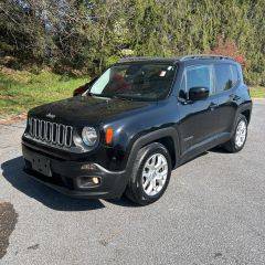 2017 Jeep Renegade Latitude FWD photo