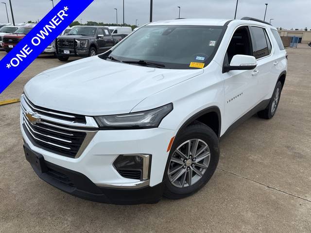 2023 Chevrolet Traverse LT Leather AWD photo