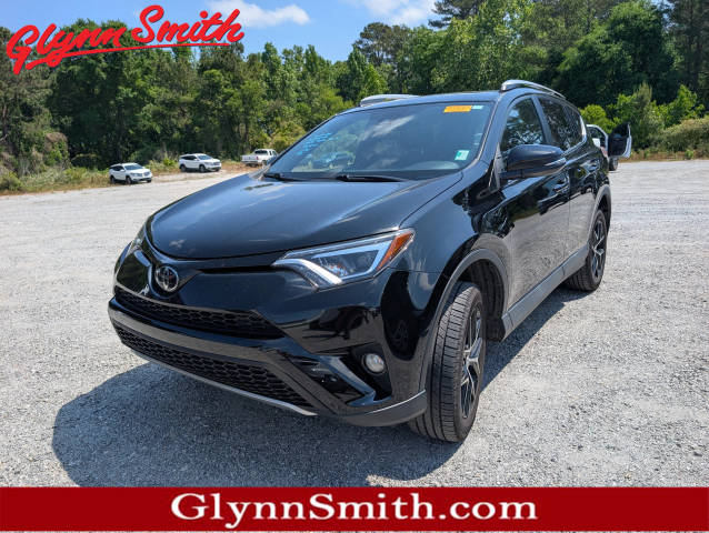 2018 Toyota RAV4 SE FWD photo