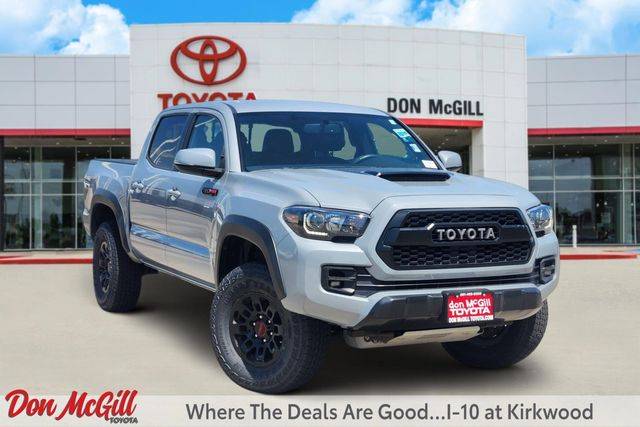 2017 Toyota Tacoma TRD Pro 4WD photo