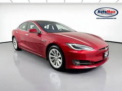 2019 Tesla Model S Standard Range AWD photo