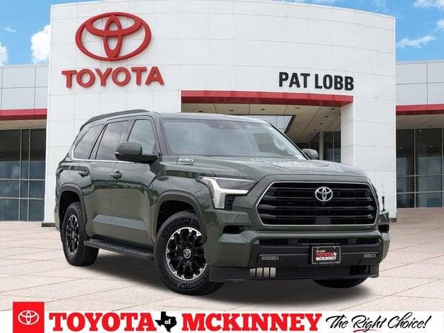 2023 Toyota Sequoia SR5 4WD photo