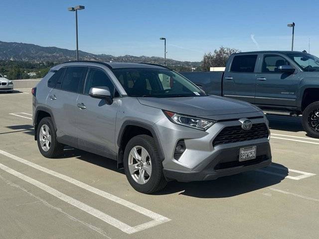 2020 Toyota RAV4 Hybrid XLE AWD photo
