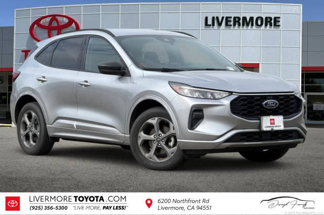 2023 Ford Escape ST-Line AWD photo