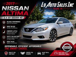 2017 Nissan Altima  FWD photo