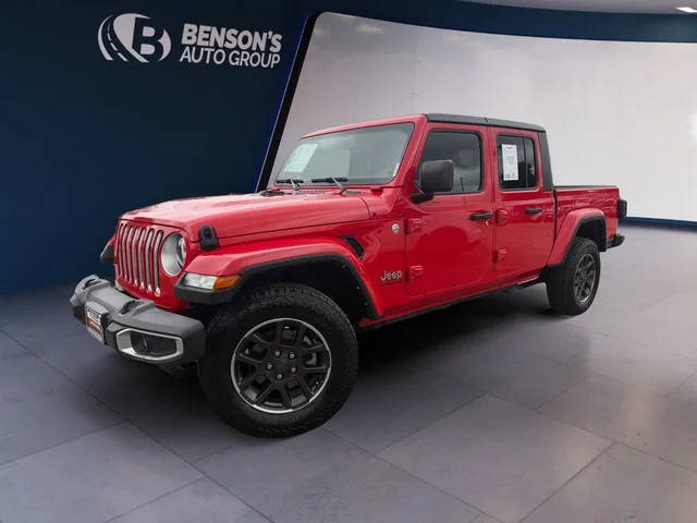 2023 Jeep Gladiator Overland 4WD photo