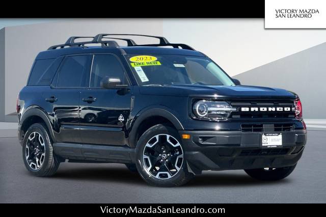 2023 Ford Bronco Sport Outer Banks 4WD photo