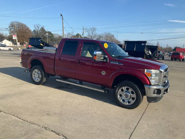 2015 Ford F-250 Super Duty Lariat 4WD photo