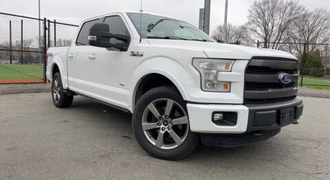 2015 Ford F-150 LARIAT 4WD photo