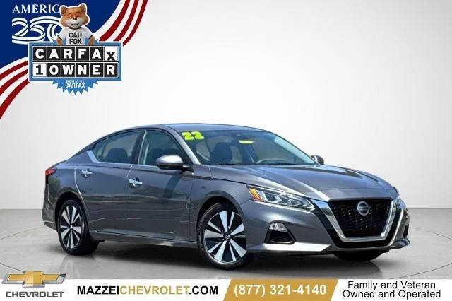 2022 Nissan Altima 2.5 SV FWD photo