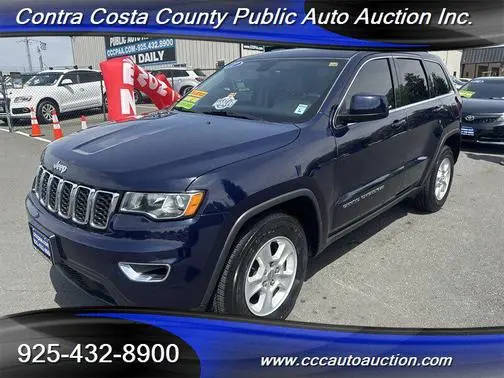 2017 Jeep Grand Cherokee Laredo RWD photo