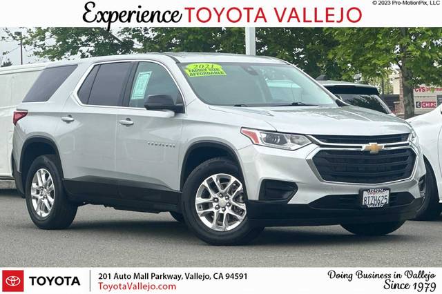 2021 Chevrolet Traverse LS FWD photo