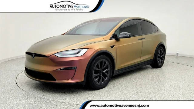 2022 Tesla Model X Plaid AWD photo
