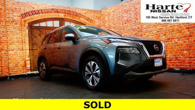 2023 Nissan Rogue SV AWD photo