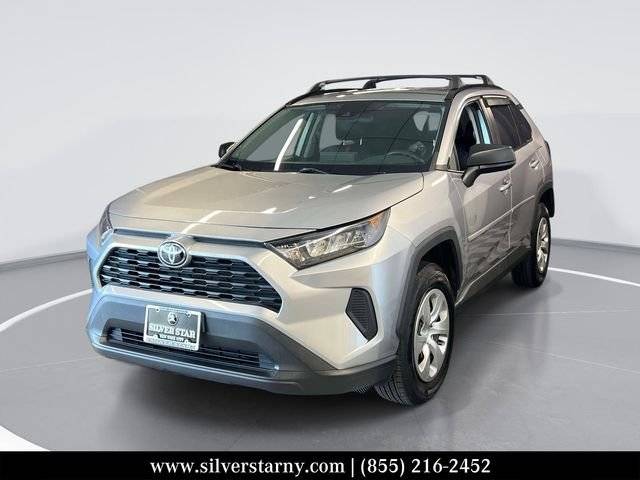 2021 Toyota RAV4 LE AWD photo